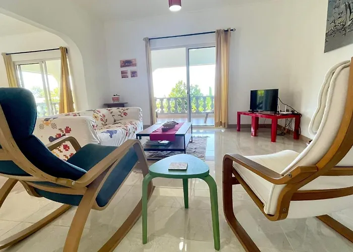 The Songbird Villa