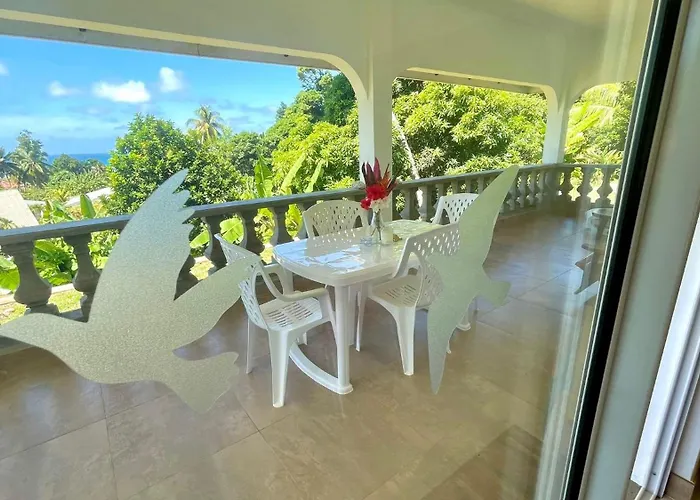 The Songbird Villa